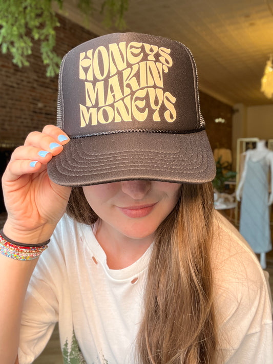 Honeys Makin’ $ Hat