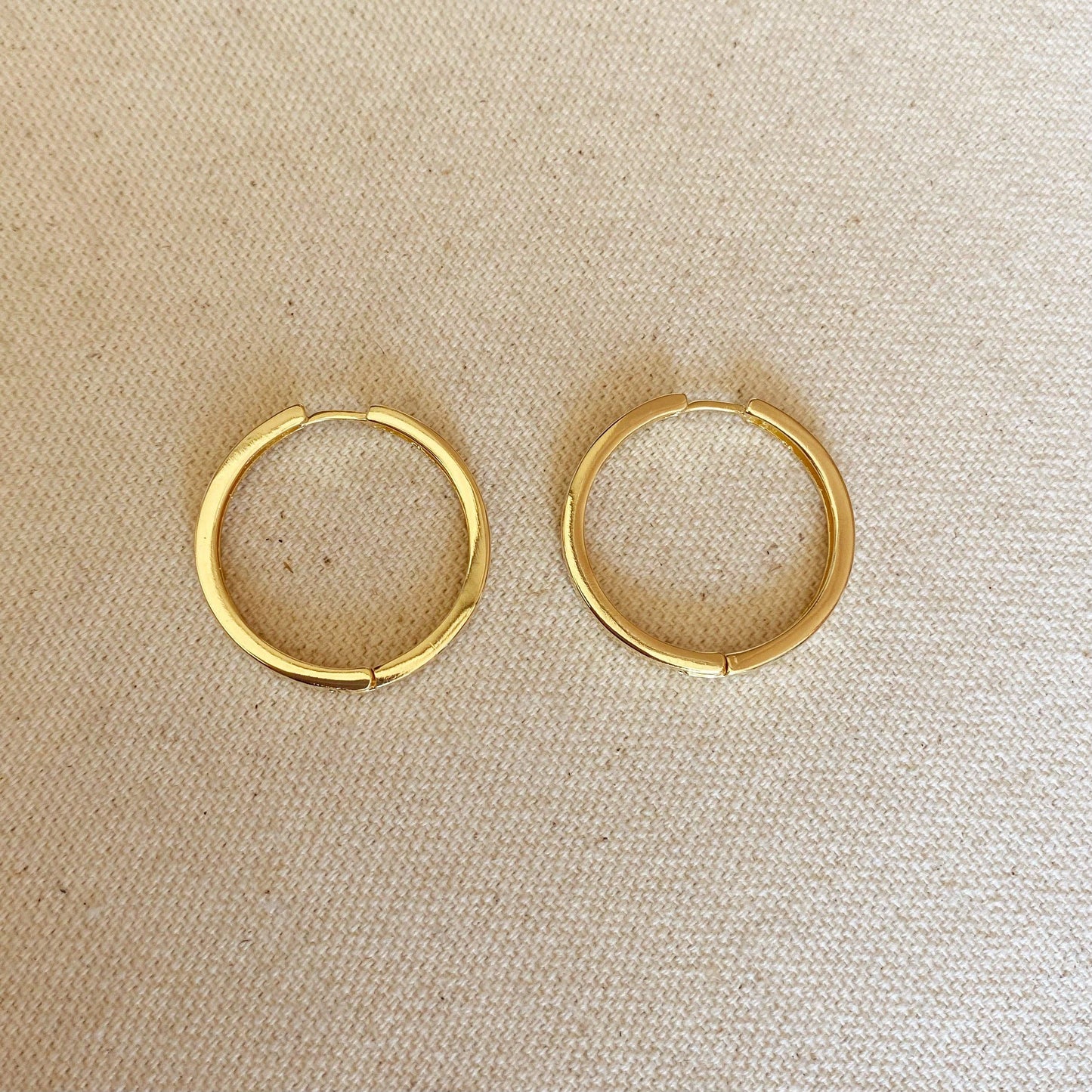 Clicker Hoop Earrings